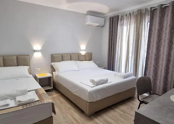 Aaa Apartment